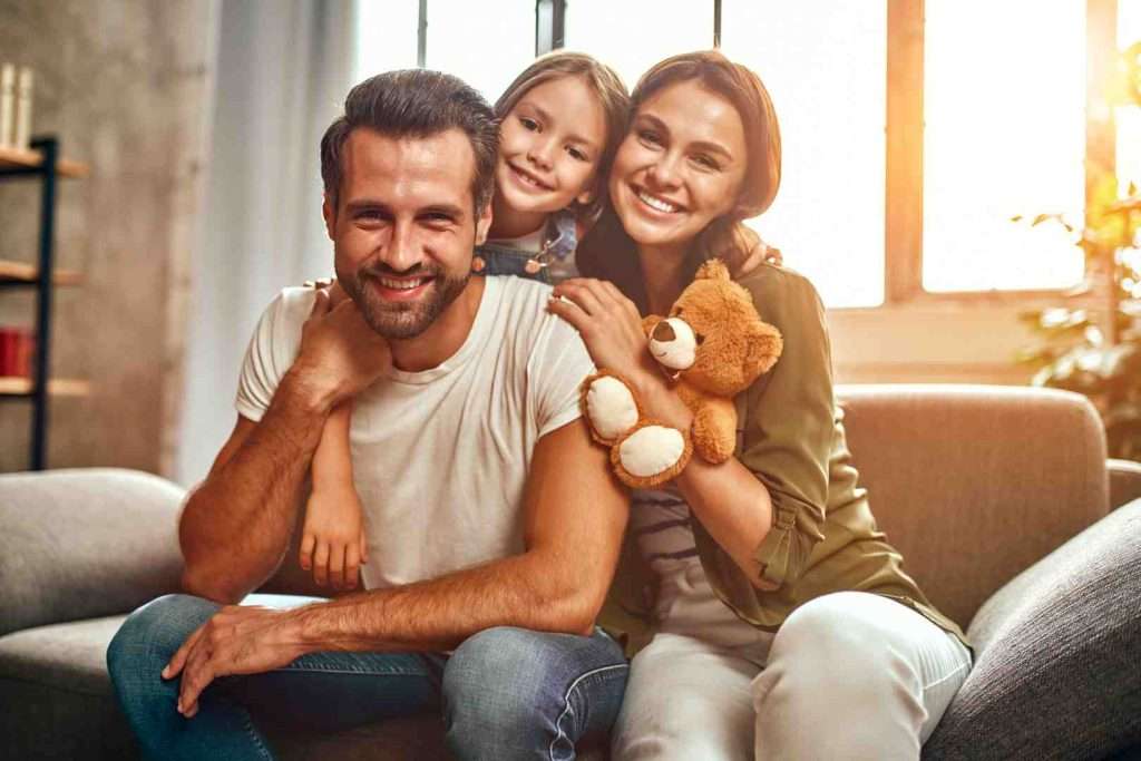 seguro para casas en zonas de riesgo image Seguro para casas en zonas de riesgo en Florida Protege tu hogar en áreas de riesgo. Entiende el seguro para casas en zonas de riesgo, coberturas, costos y cómo ahorrar. seguro para casas en zonas de riesgo